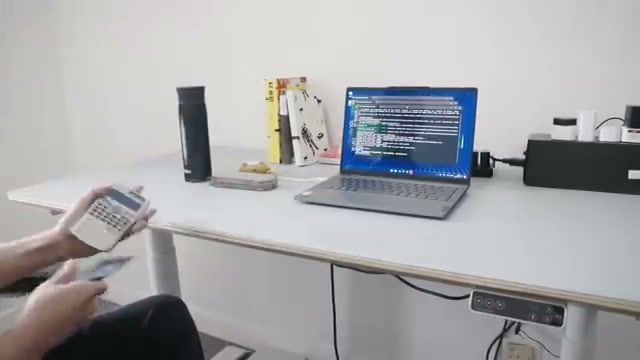 AI 助手「云若」天气查询交互界面